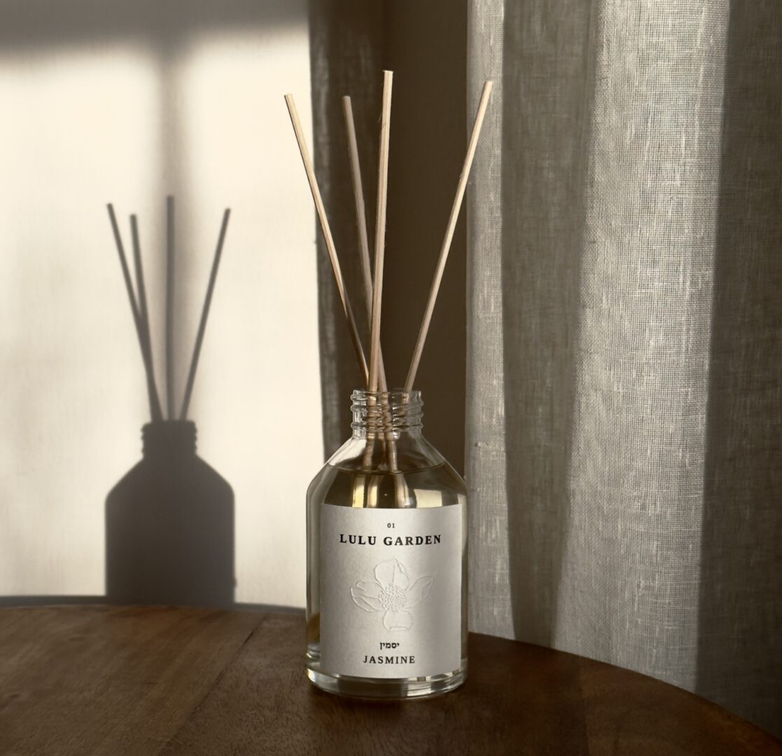 מפיץ ריח יסמין