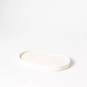 תחתית קטנה לבנה