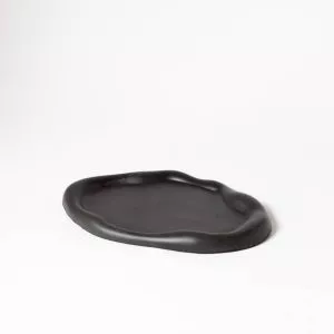 תחתית בינונית שחורה