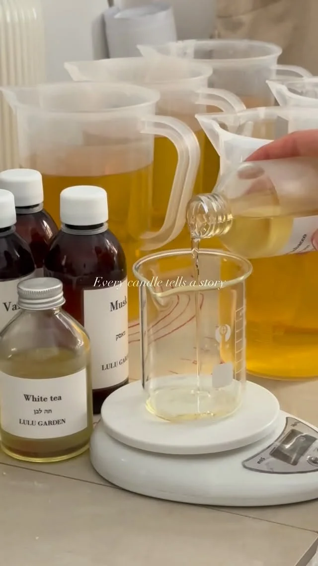 יש משהו קסום בלראות נר נוצר
הריח, הצבע, המרקם, הלב שאני שמה בזה –
כל נר הוא קצת אני, וקצת בשבילכם.
כל נר מספר סיפור, וכל אחד מרגיש אחרת🤍
.
.
.
#נרות #נרותריחניים #נרותמעוצבים #מתנות⁩⁩